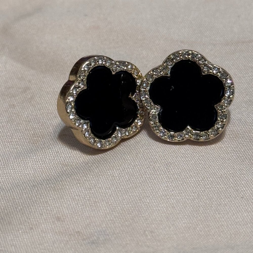 Womens Clover Flower Gold Tone OS  Earrings